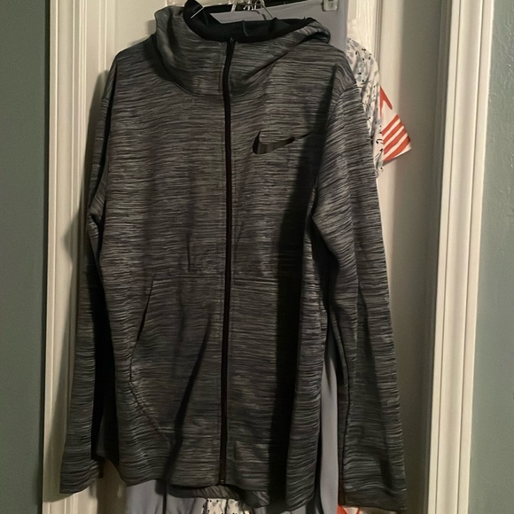 Nike Hoodie Mens Large Dri-Fit Full Zip Gray Training Long Sleeve Running size L - Picture 1 of 8